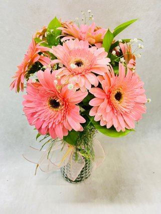 Cam Vazoda Pembe Gerberalar - Eskişehir Çiçek Siparişi