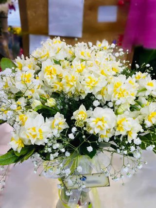 Cam Vazoda Nergis - Eskişehir çiçekçi